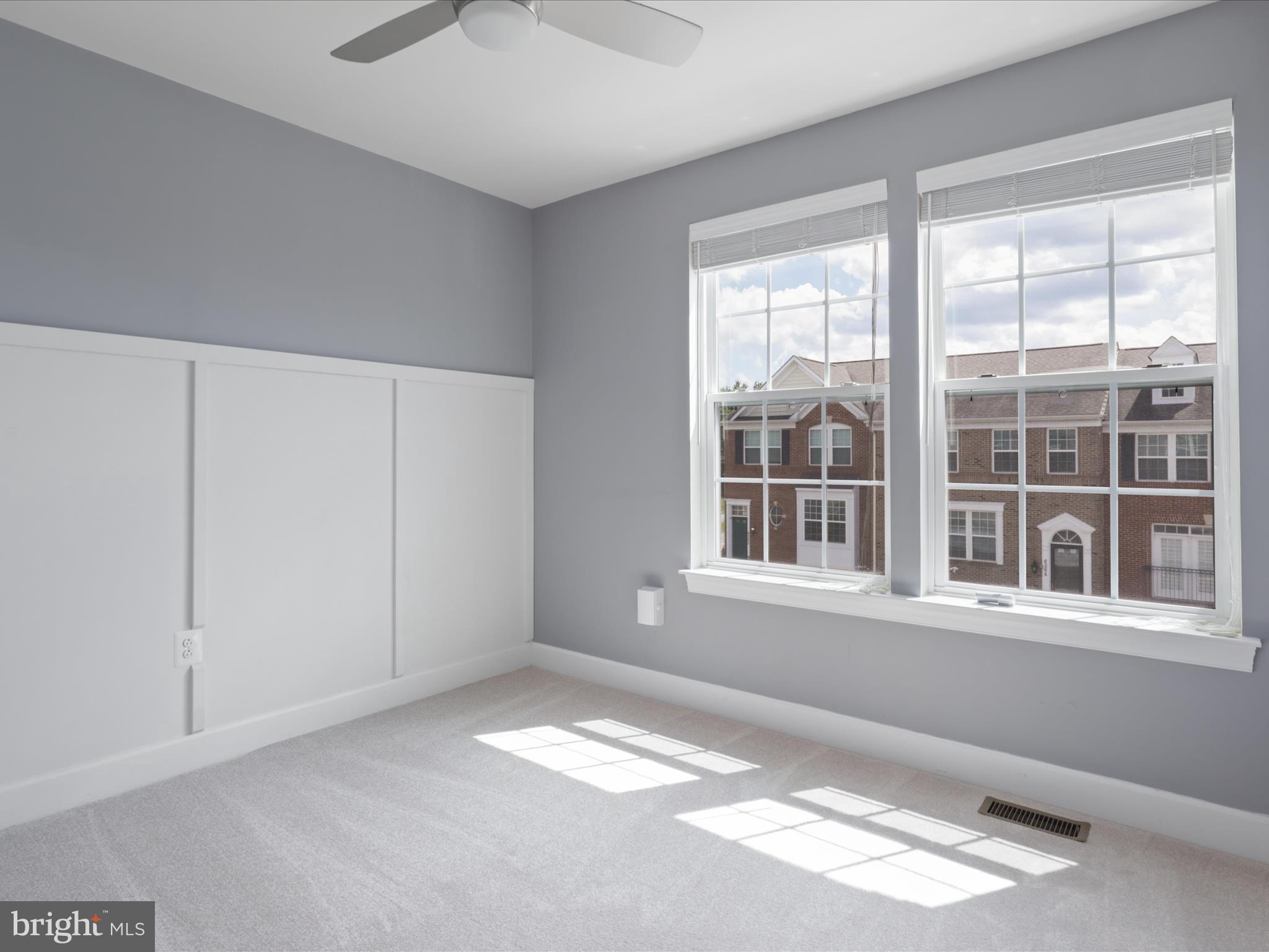 6272 Summit Point Ct