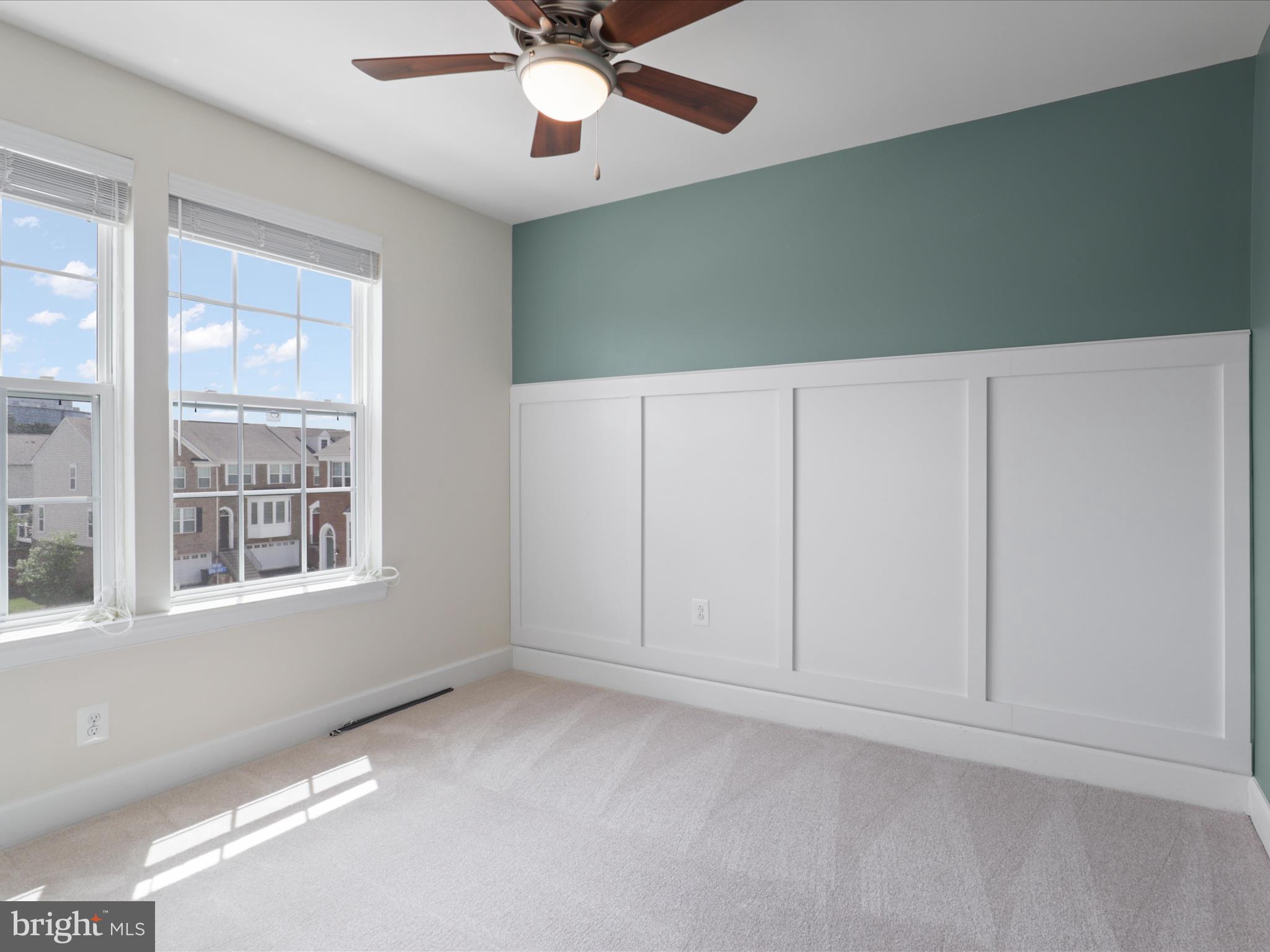 6272 Summit Point Ct