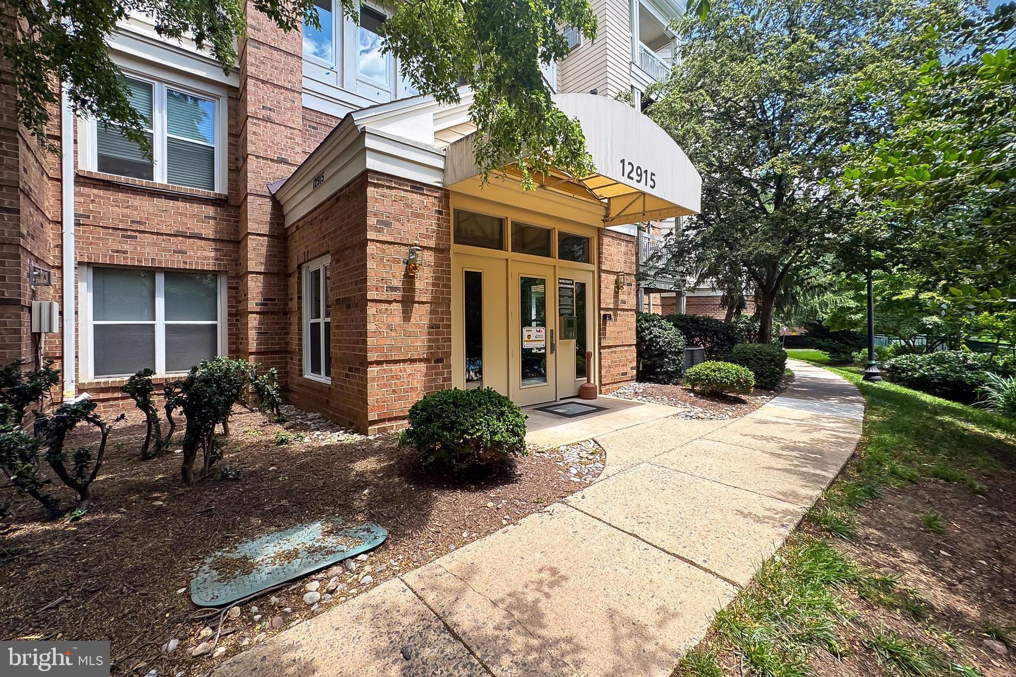 12915 Alton Sq #307