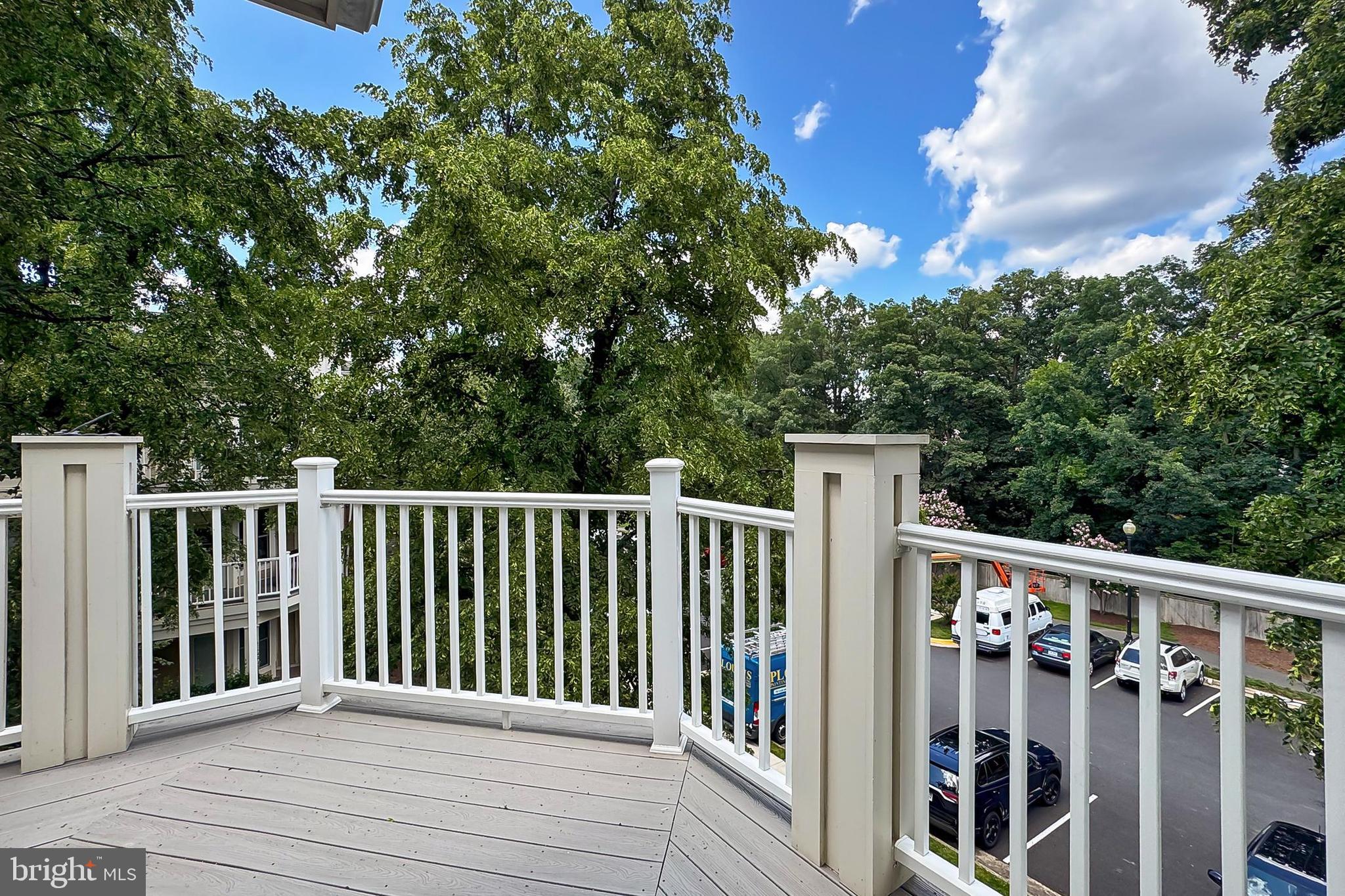 12915 Alton Sq #307