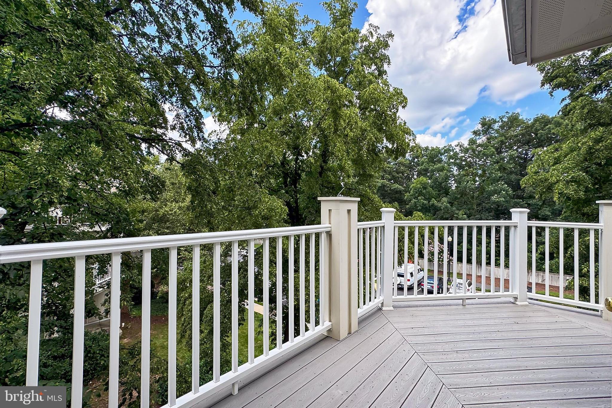 12915 Alton Sq #307