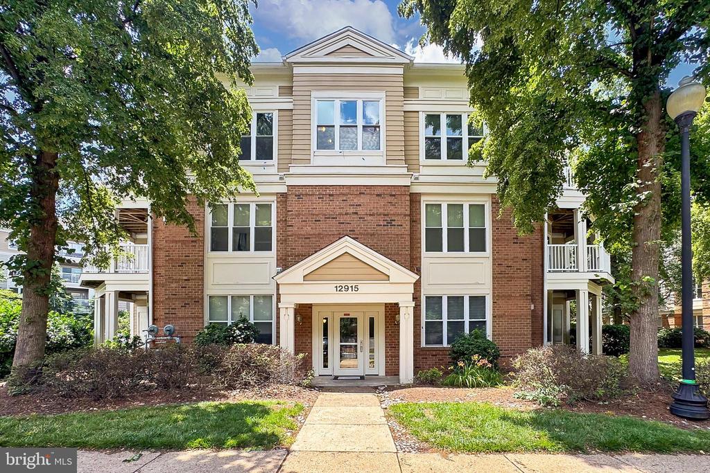 12915 Alton Sq #307