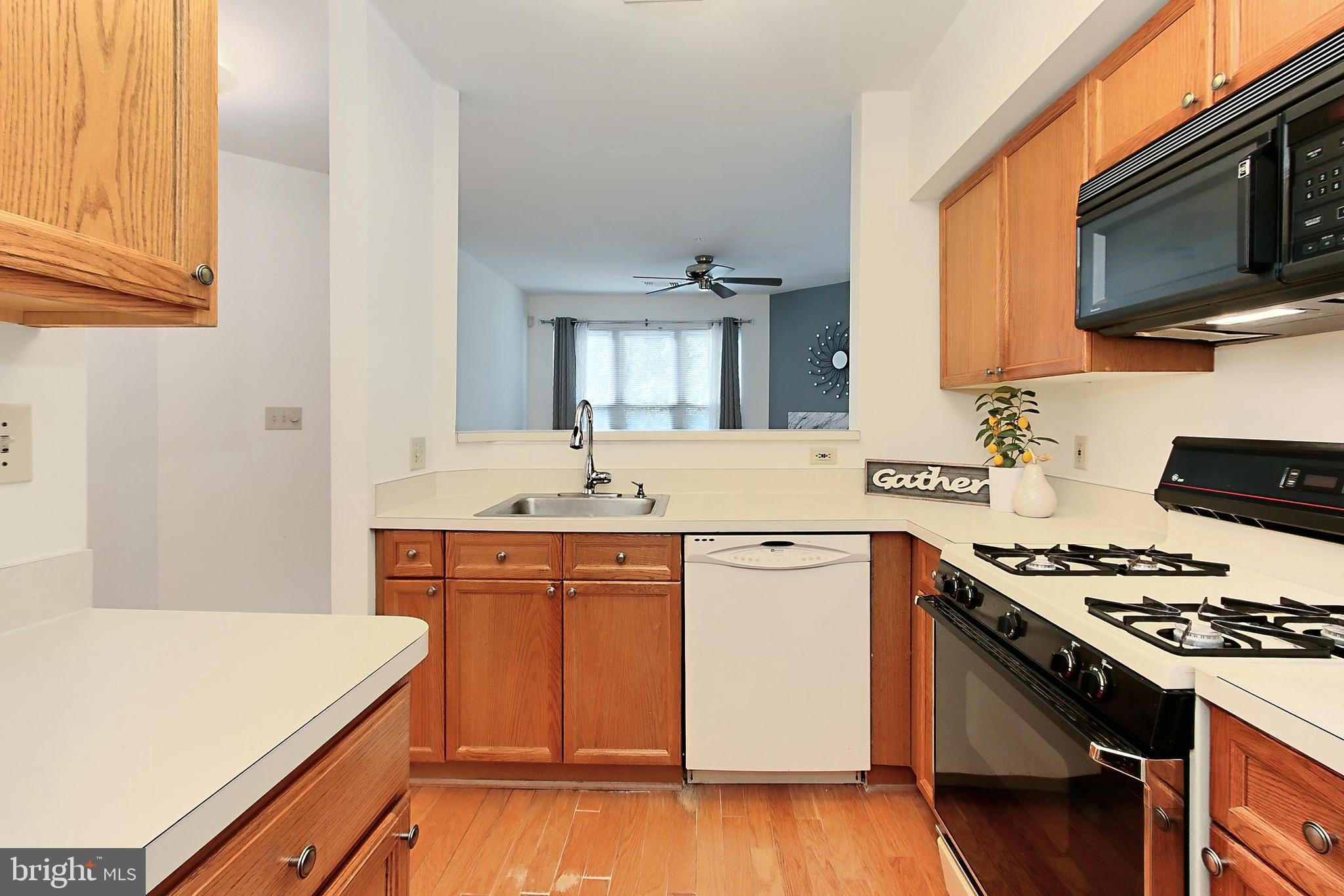 12915 Alton Sq #307