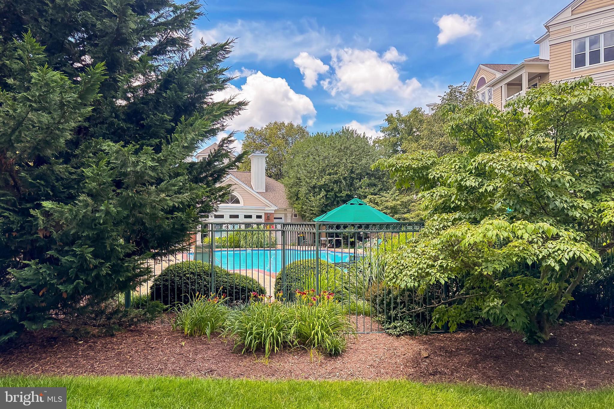 12915 Alton Sq #307