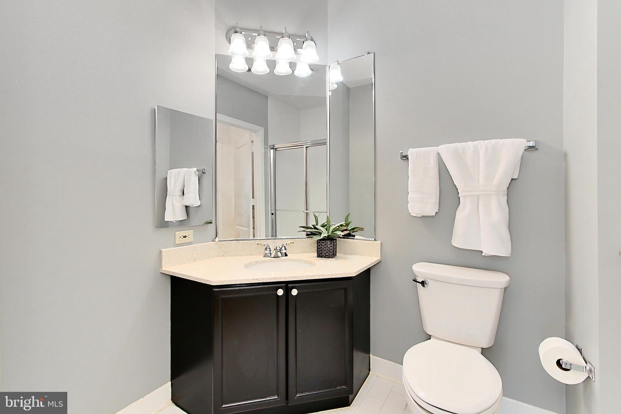 12915 Alton Sq #307