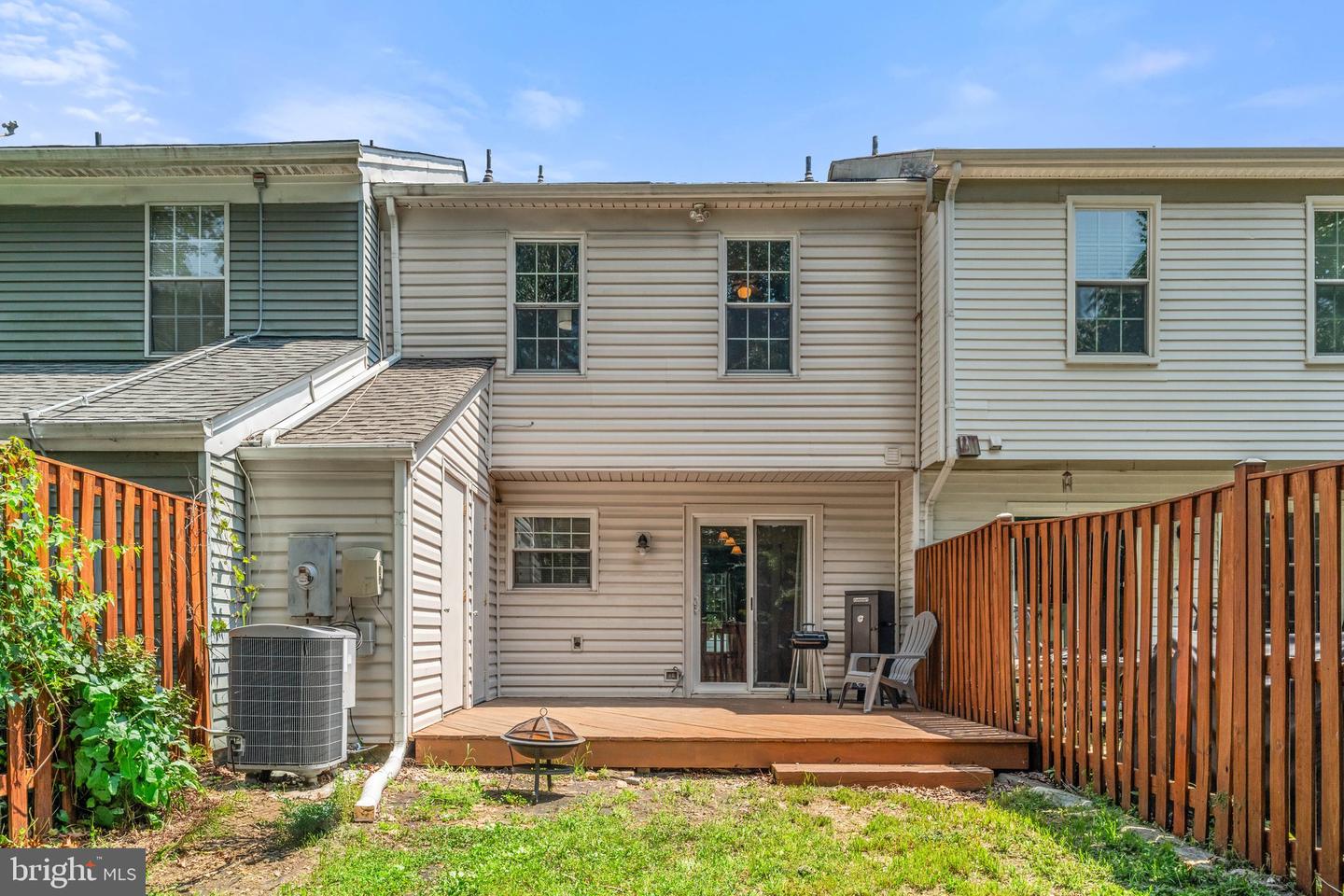 7656 Stana Ct