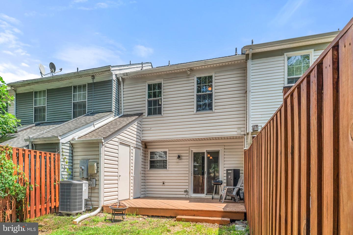 7656 Stana Ct