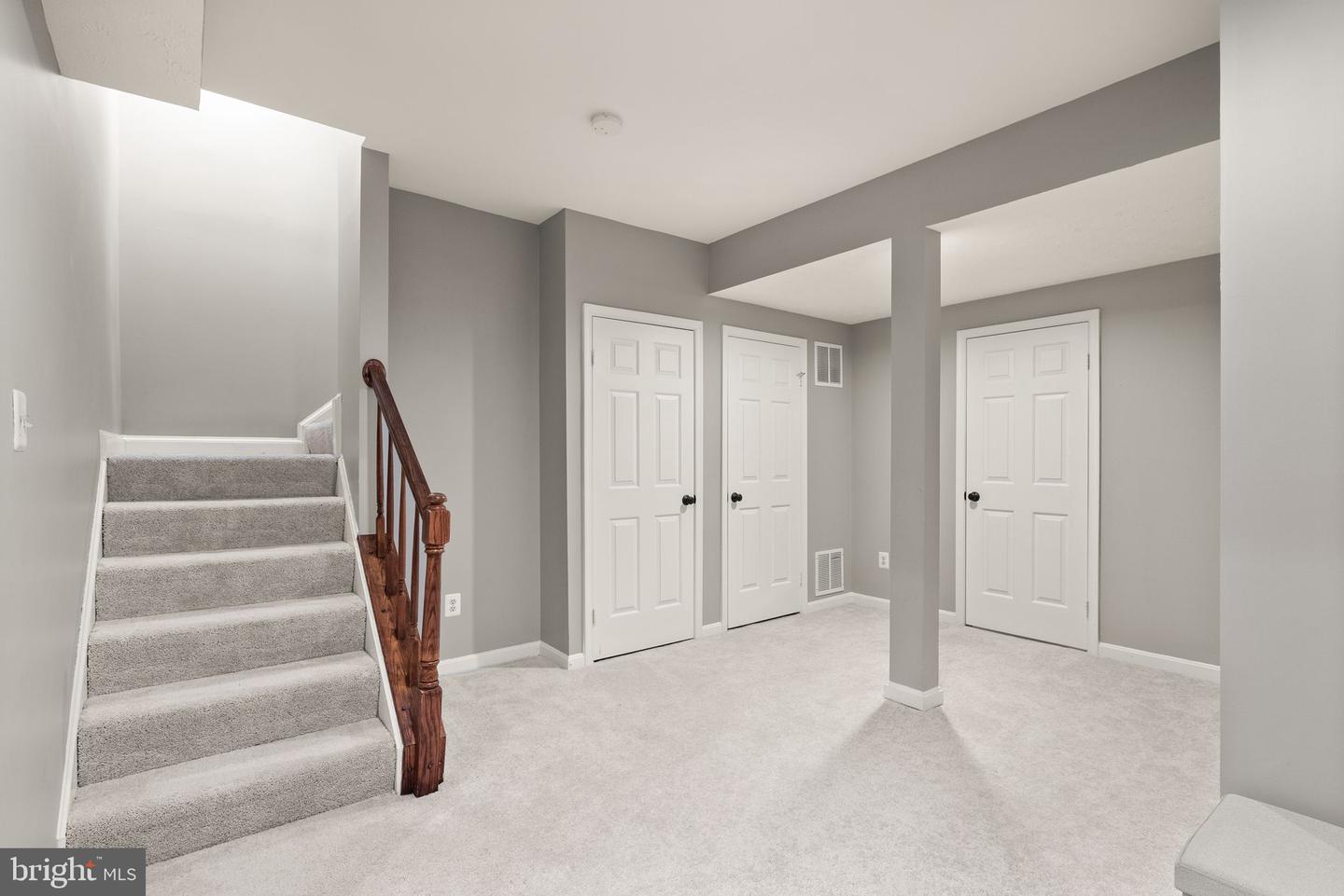 8074 Sky Blue Dr