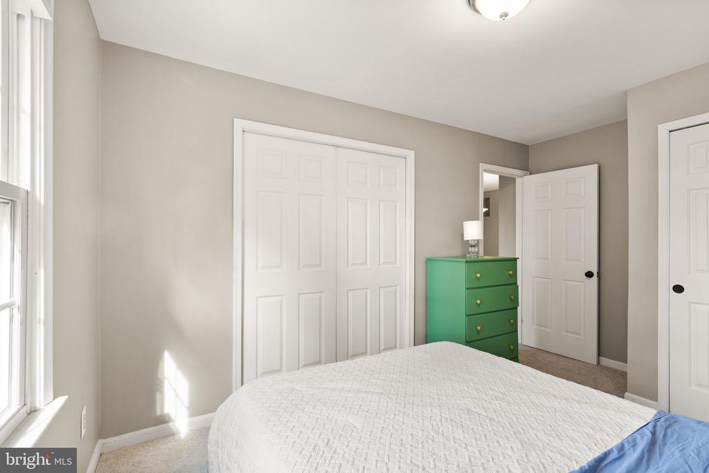 8074 Sky Blue Dr
