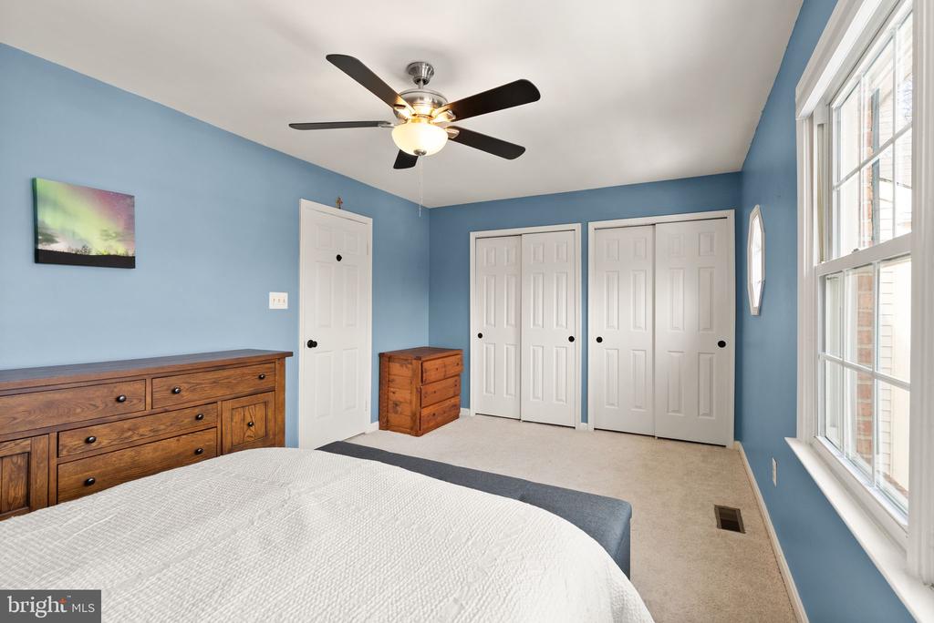 8074 Sky Blue Dr
