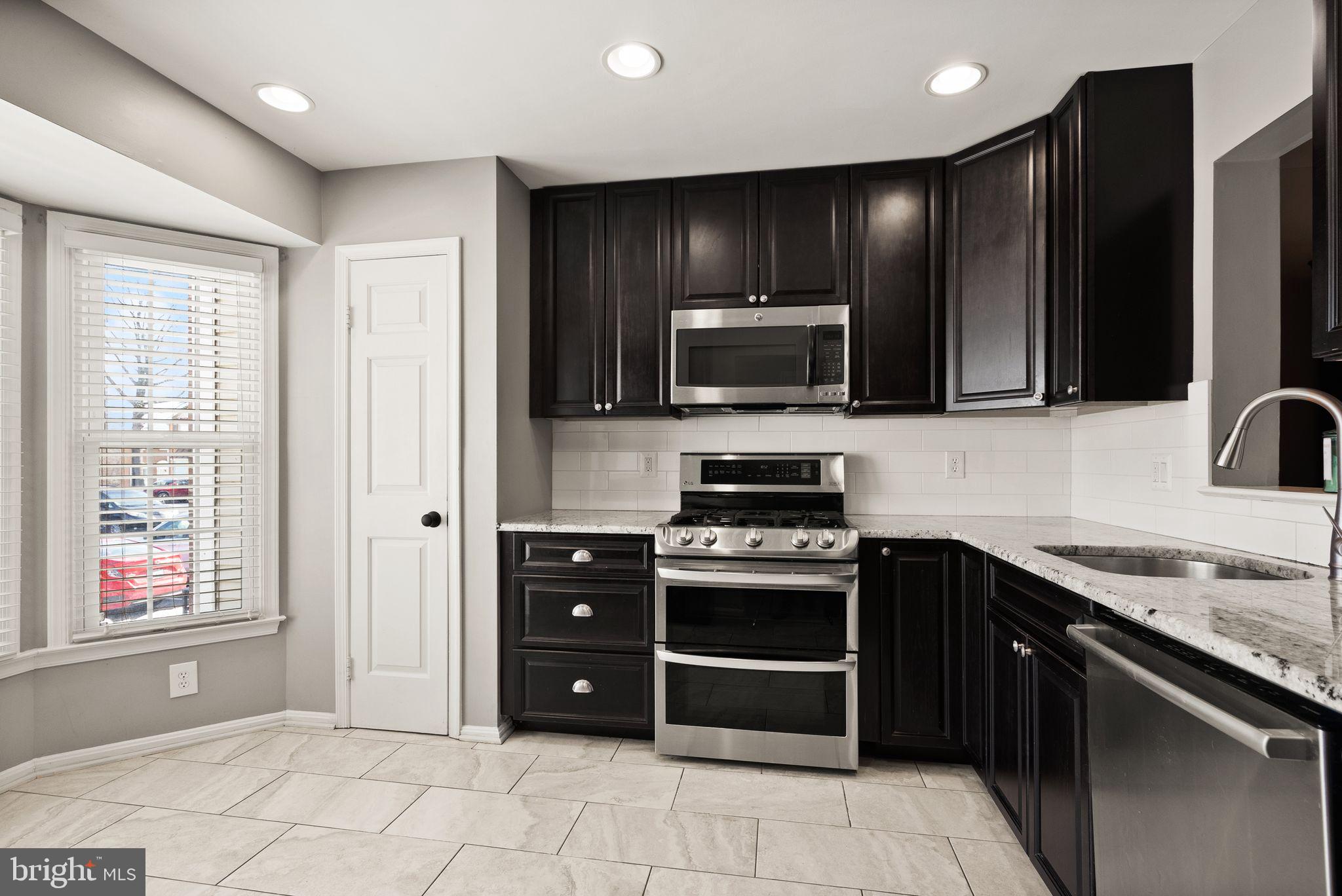 8074 Sky Blue Dr