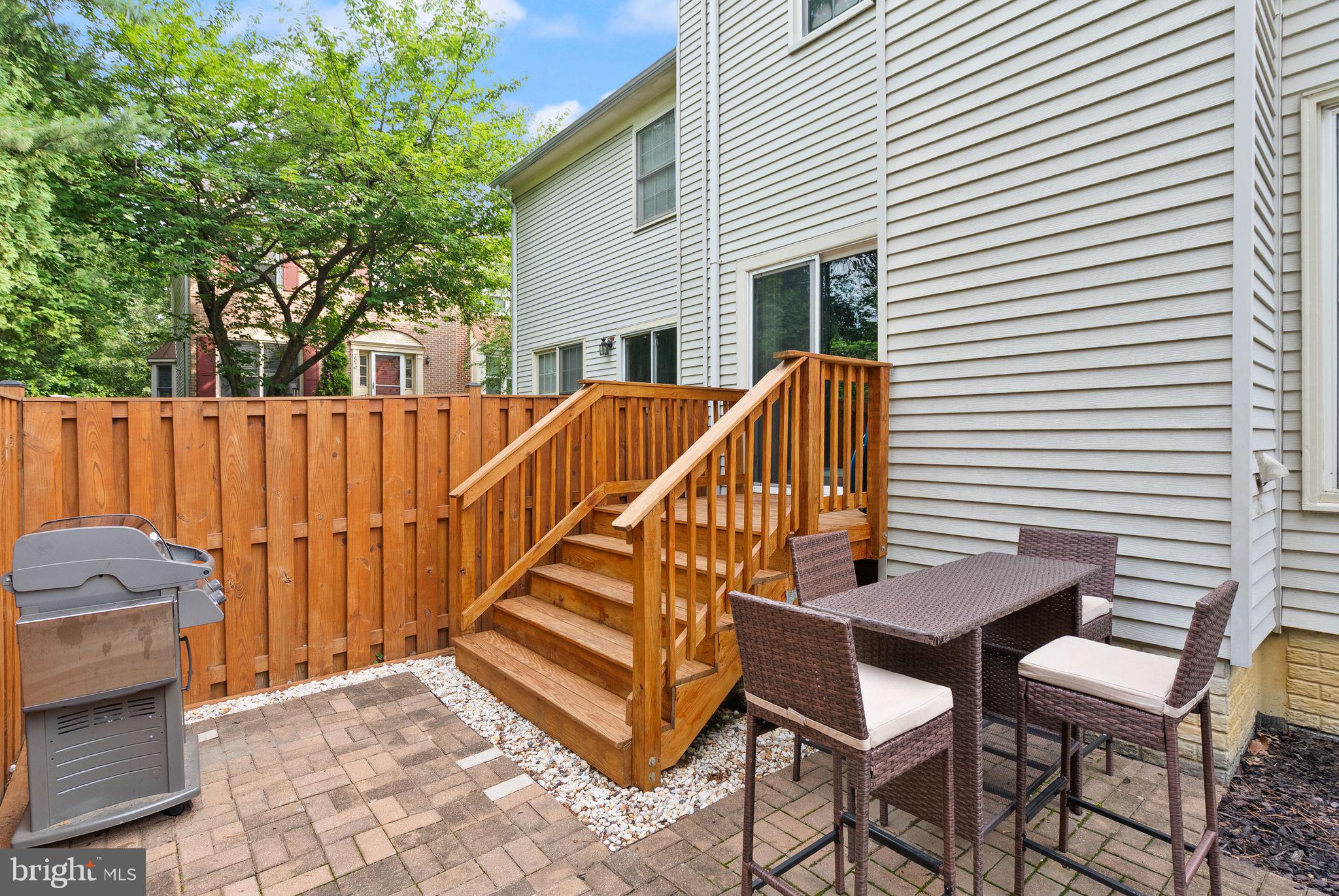 8074 Sky Blue Dr