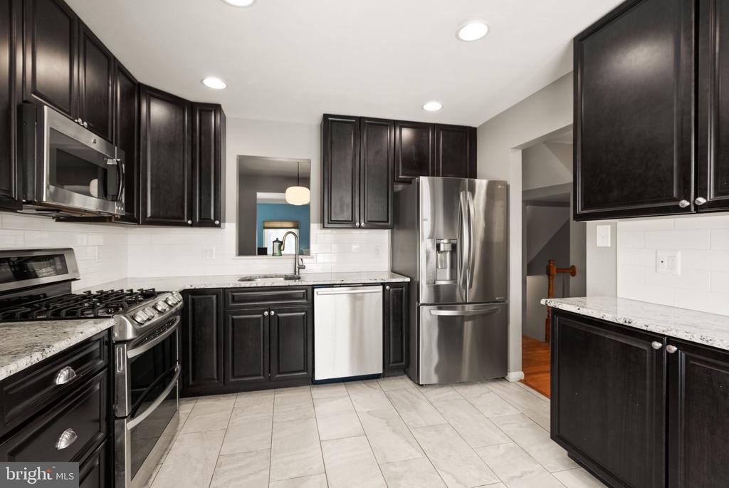 8074 Sky Blue Dr