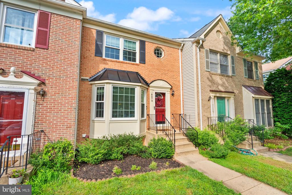 8074 Sky Blue Dr