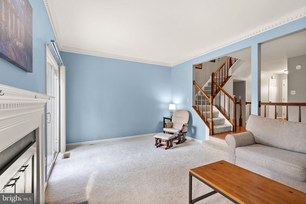 8074 Sky Blue Dr
