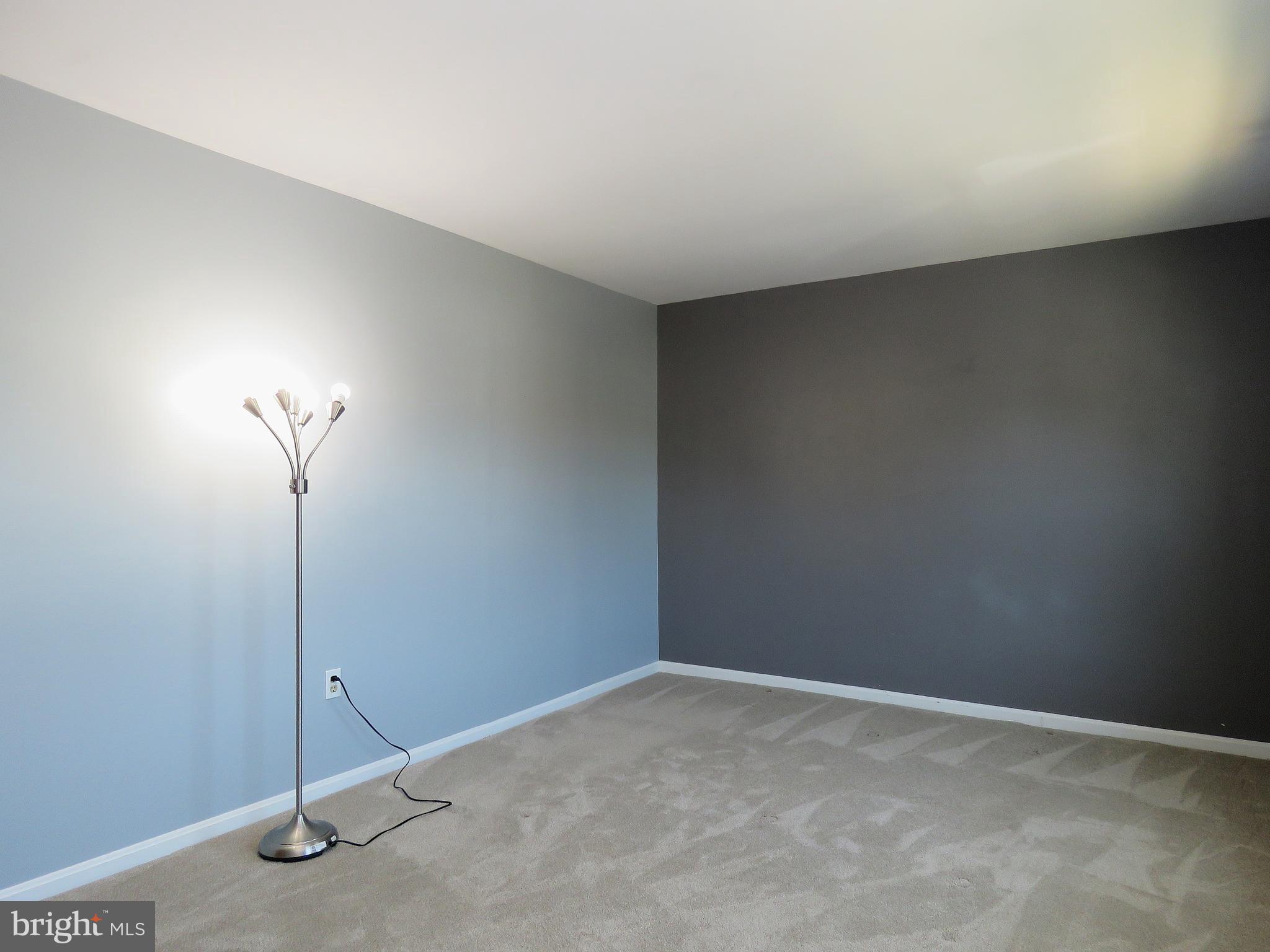 3013 HICKORY GROVE CT