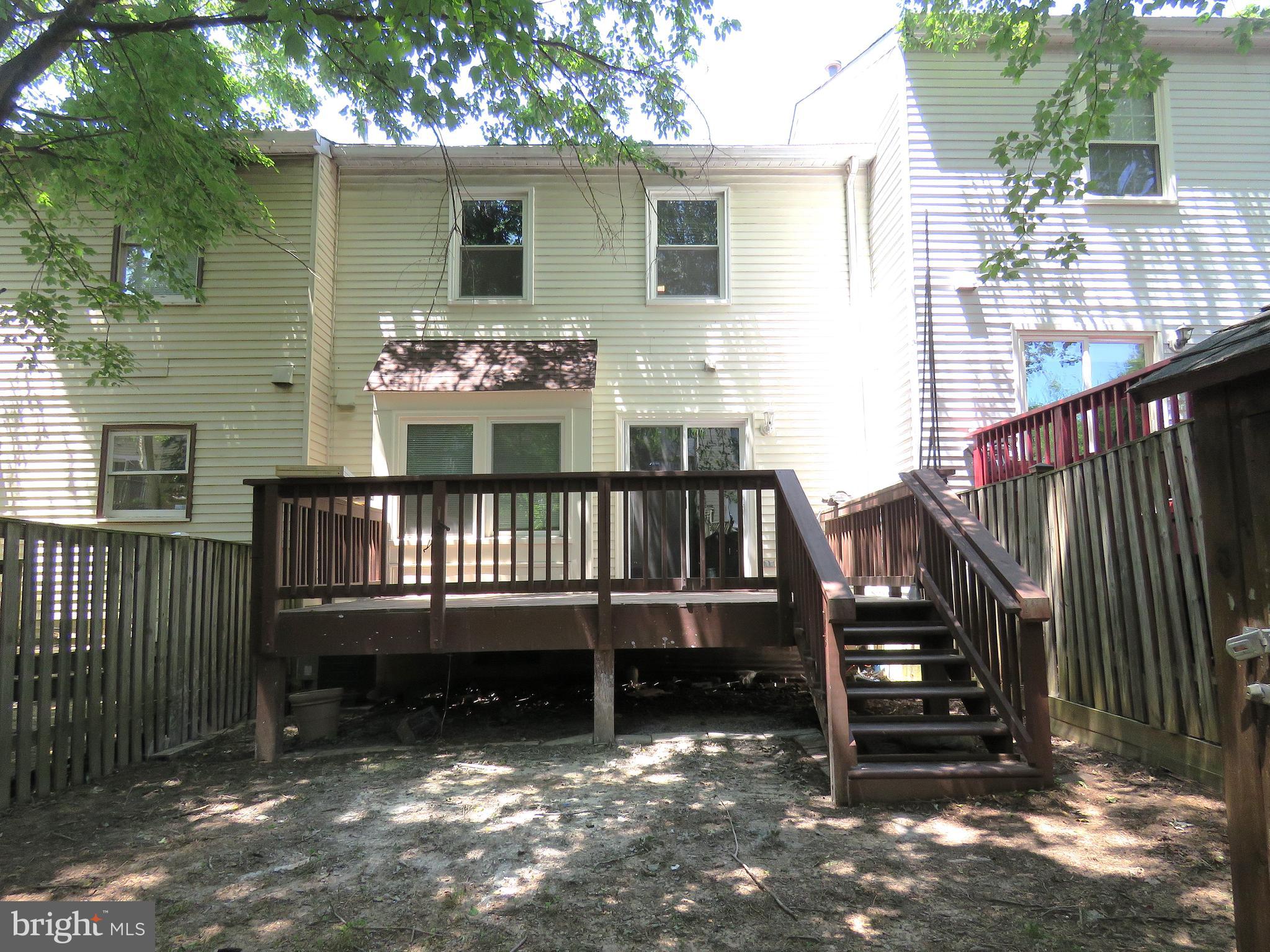 3013 HICKORY GROVE CT