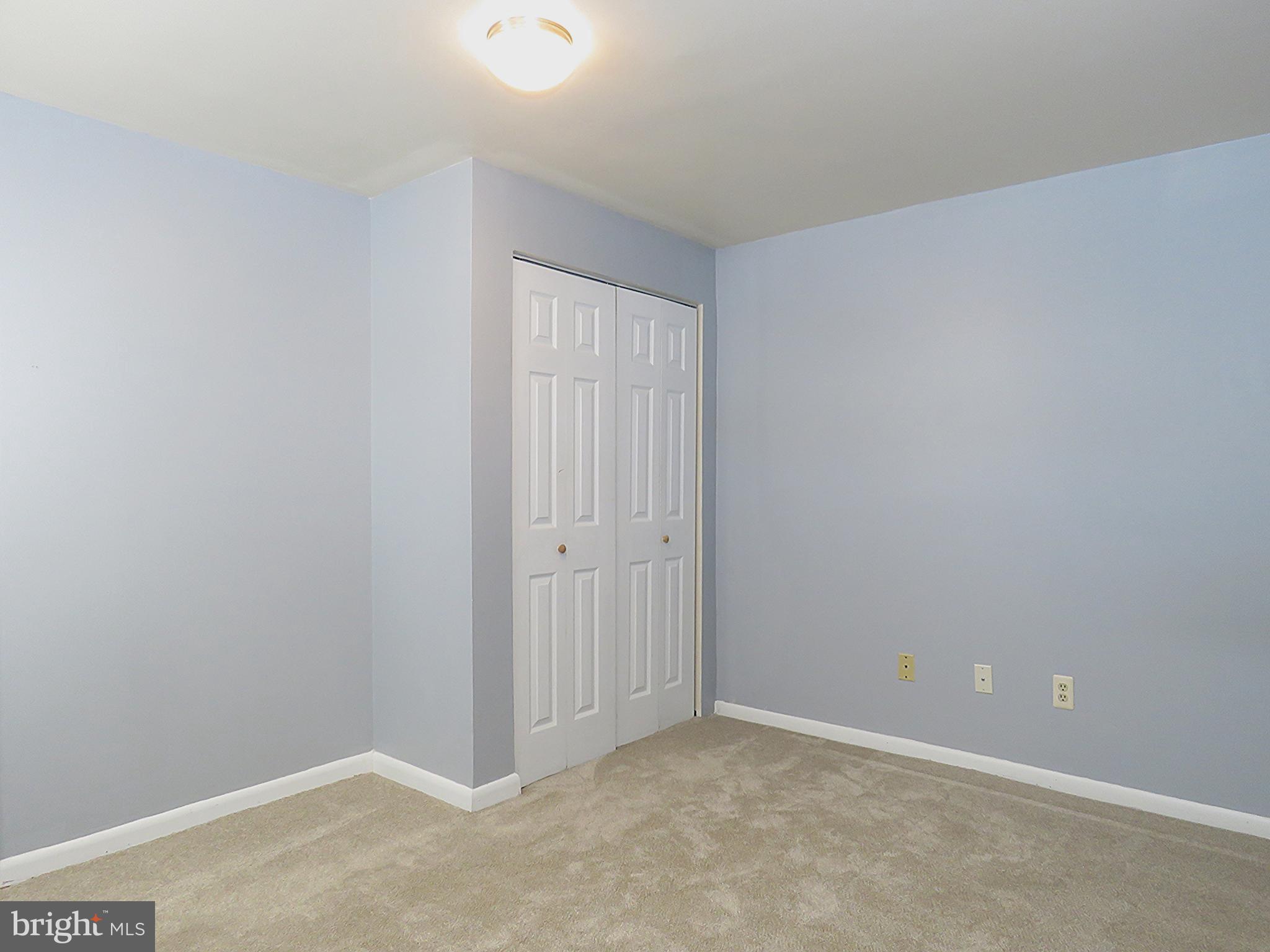 3013 HICKORY GROVE CT