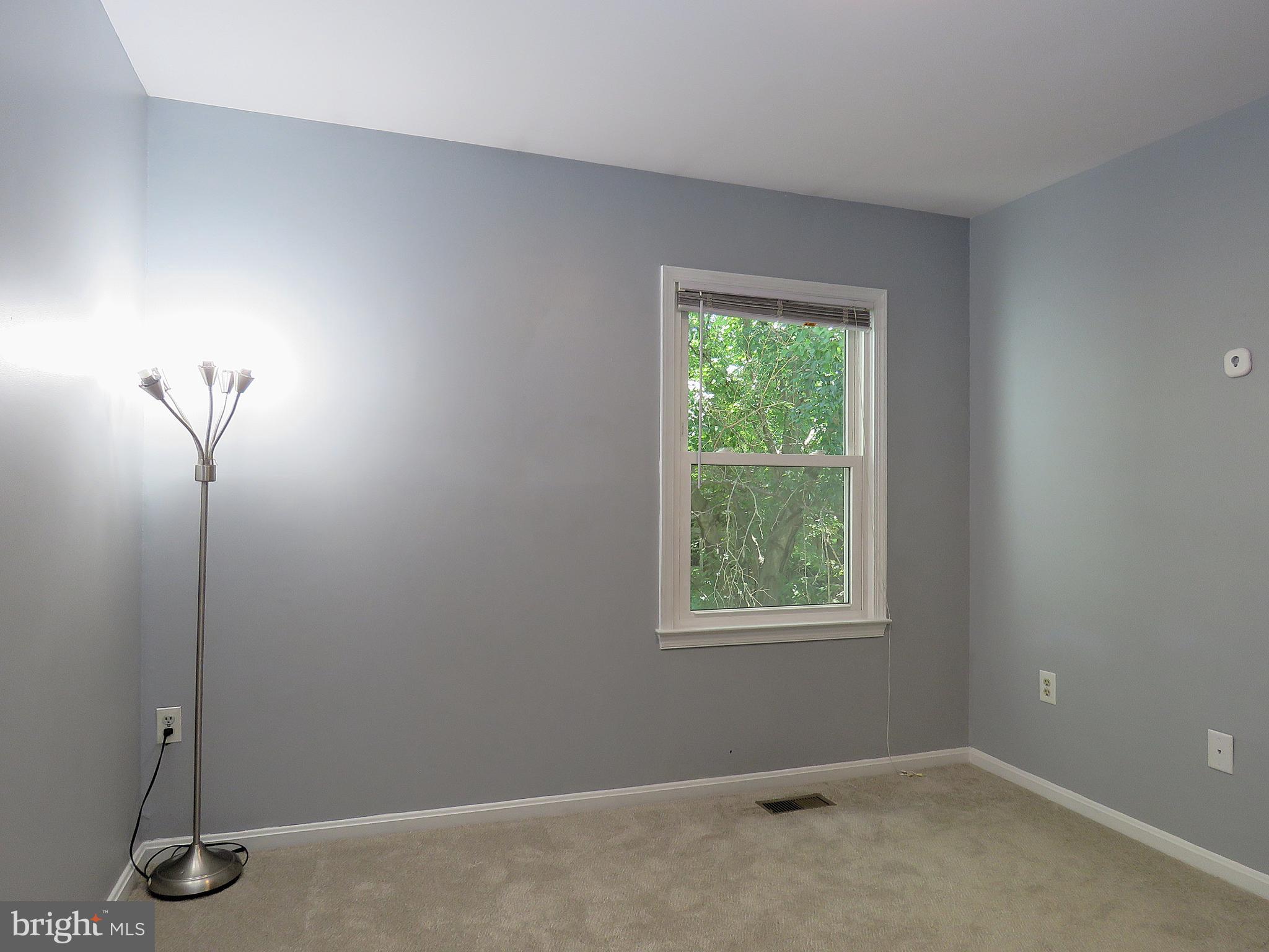 3013 HICKORY GROVE CT