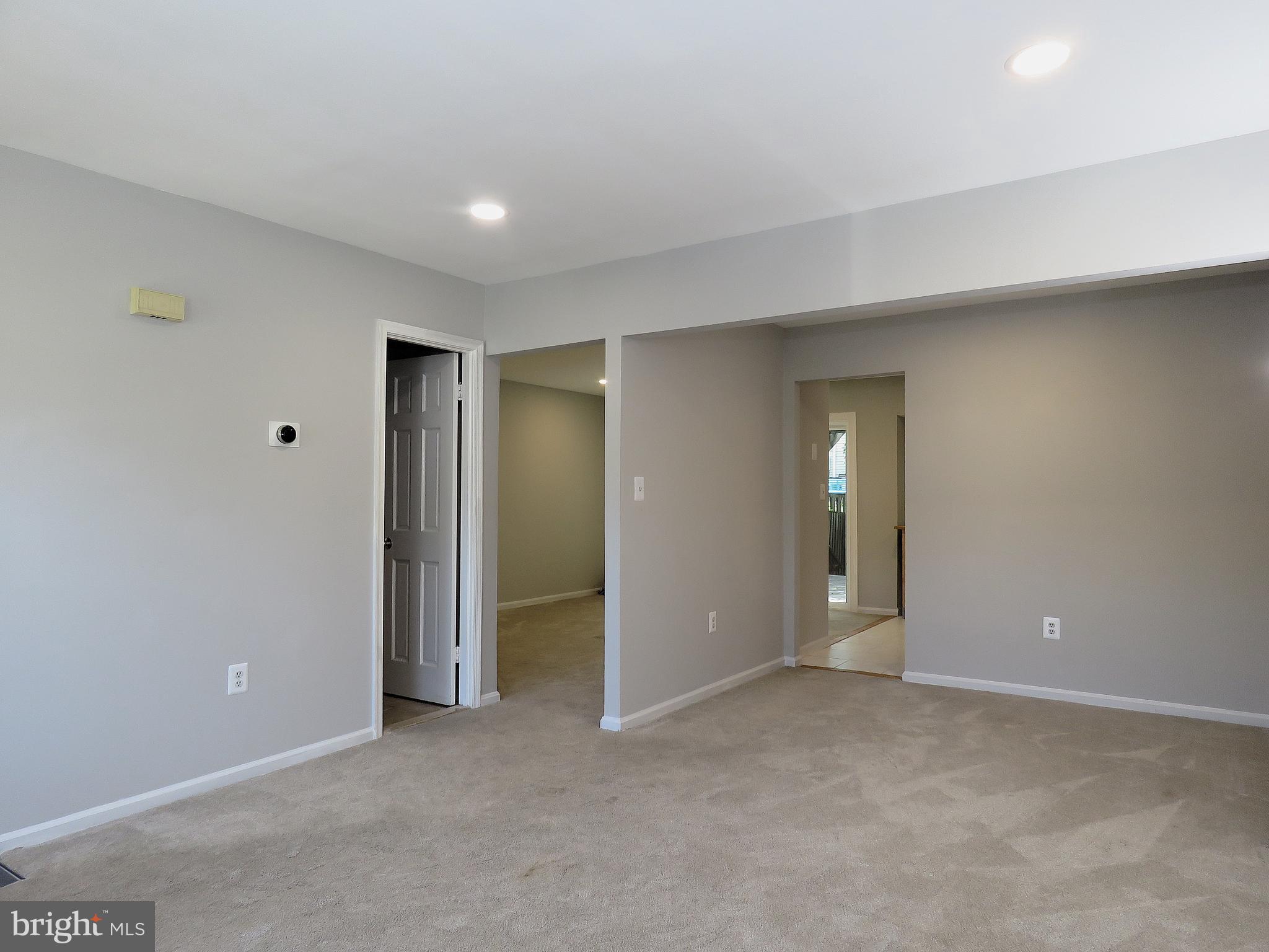 3013 HICKORY GROVE CT