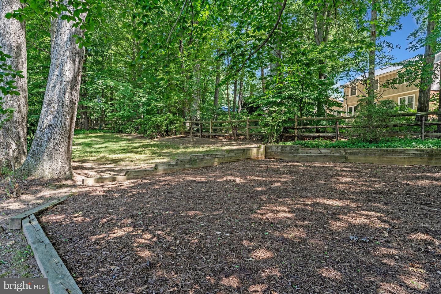 2613 East Meredith Dr