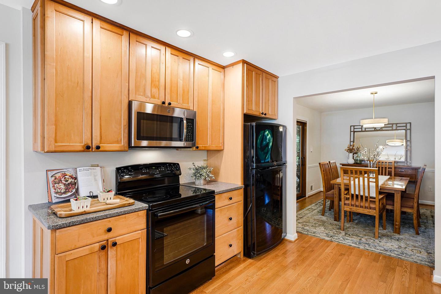 2613 East Meredith Dr