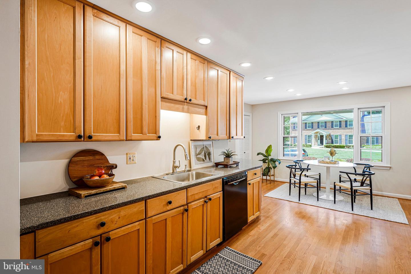 2613 East Meredith Dr