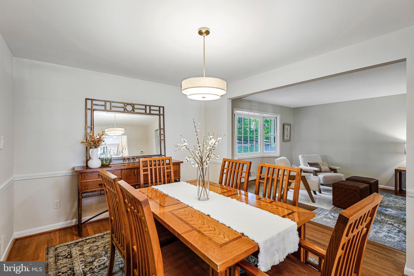 2613 East Meredith Dr