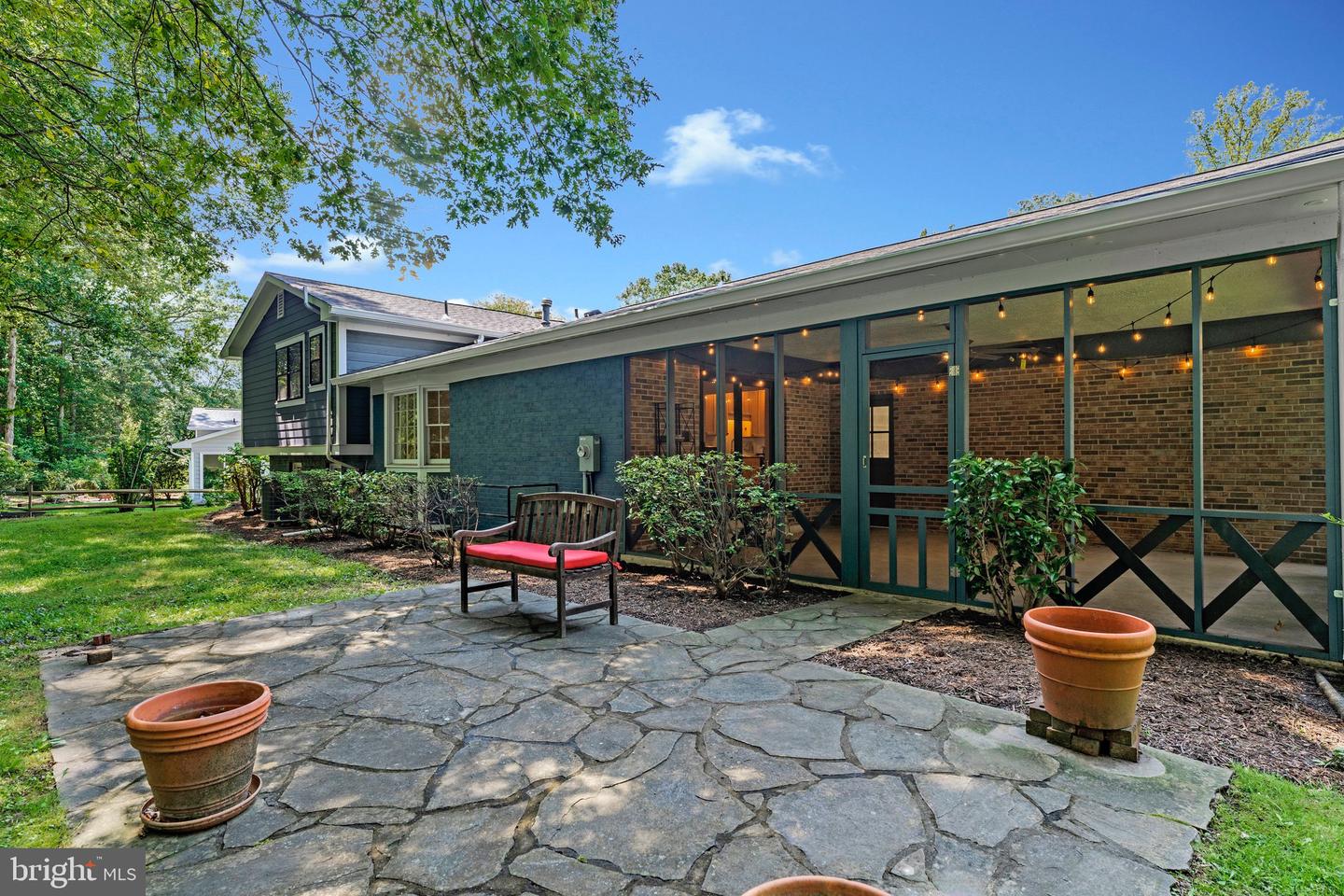 2613 East Meredith Dr