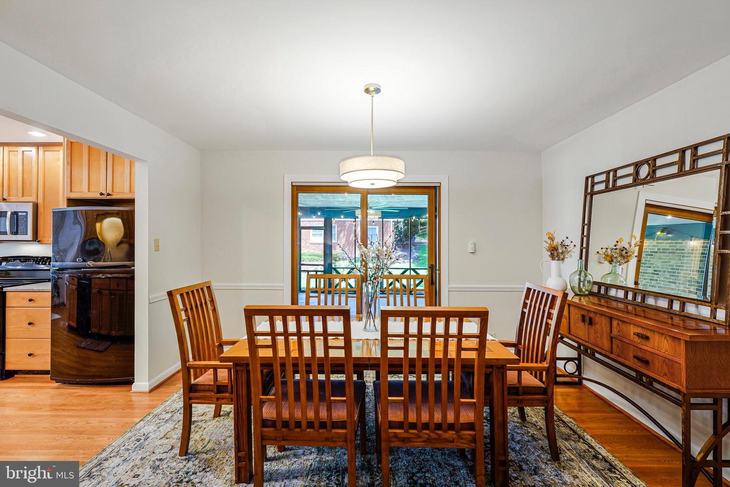 2613 East Meredith Dr