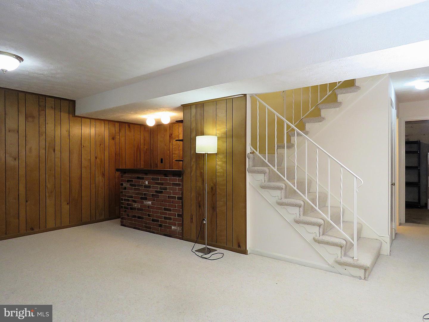 9226 BAILEY LN