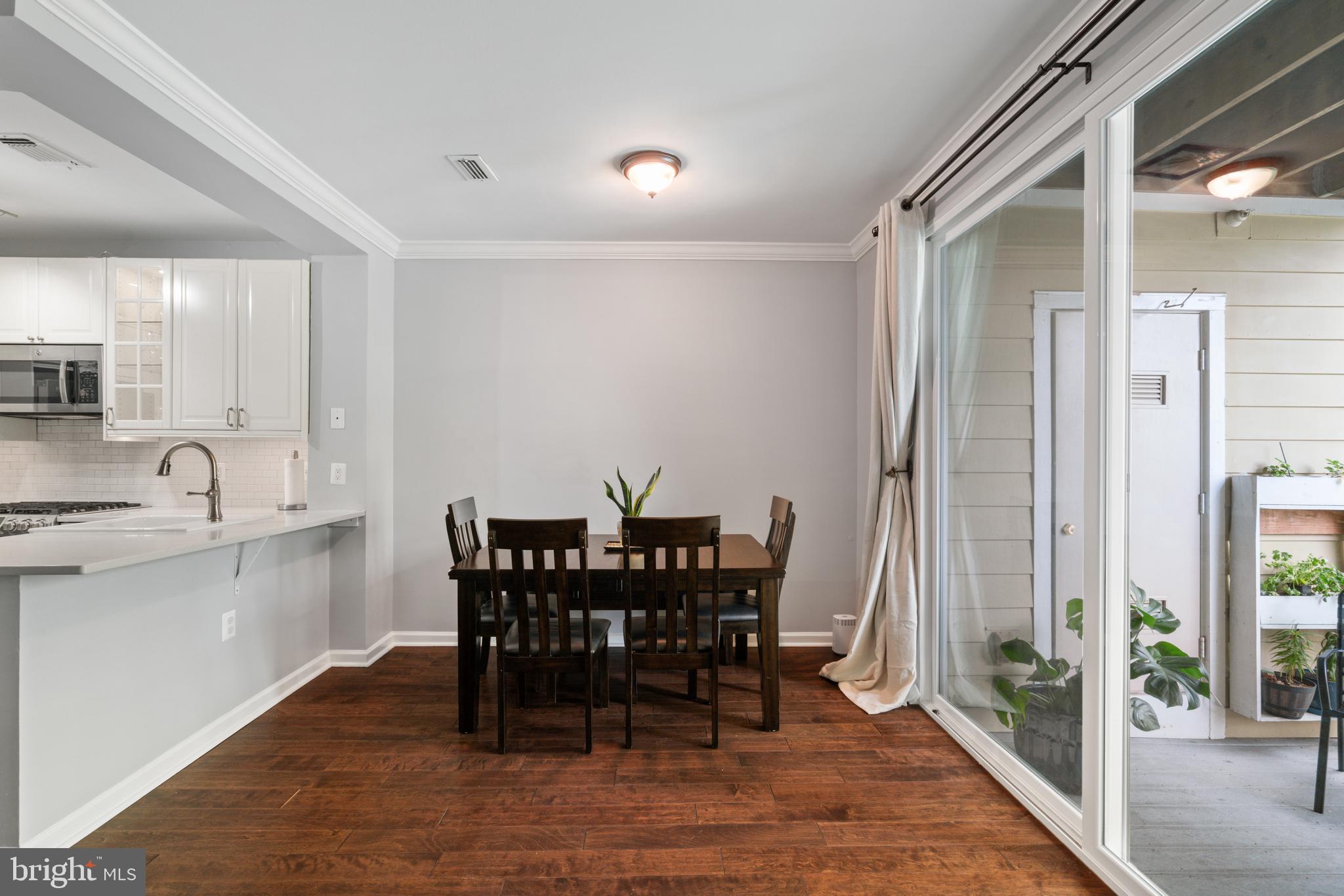 2201 Westcourt Ln #302