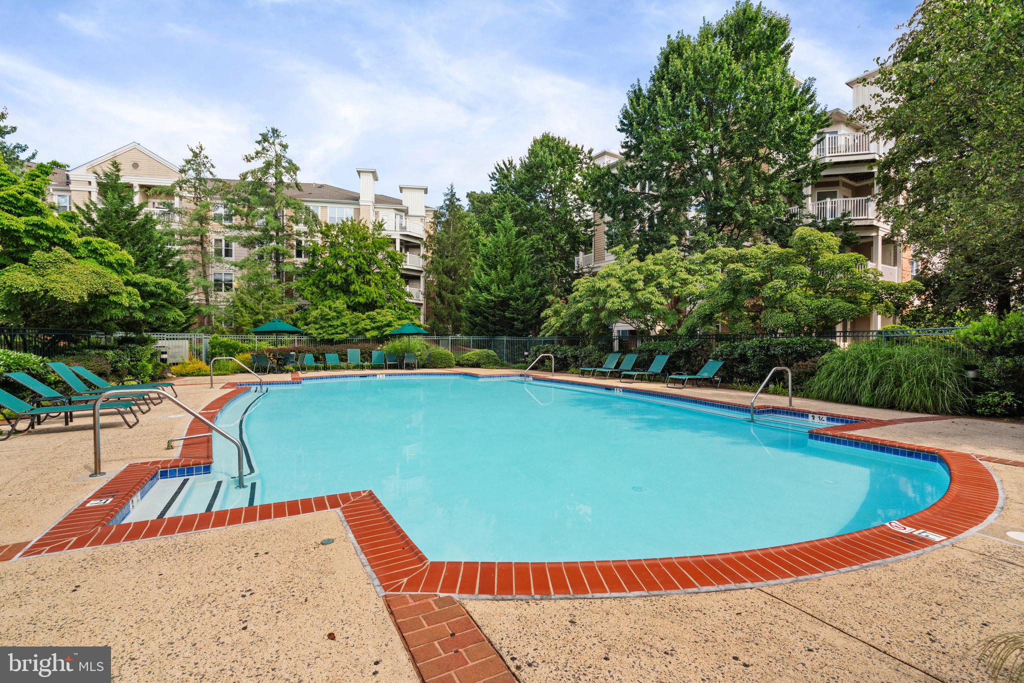 2201 Westcourt Ln #302