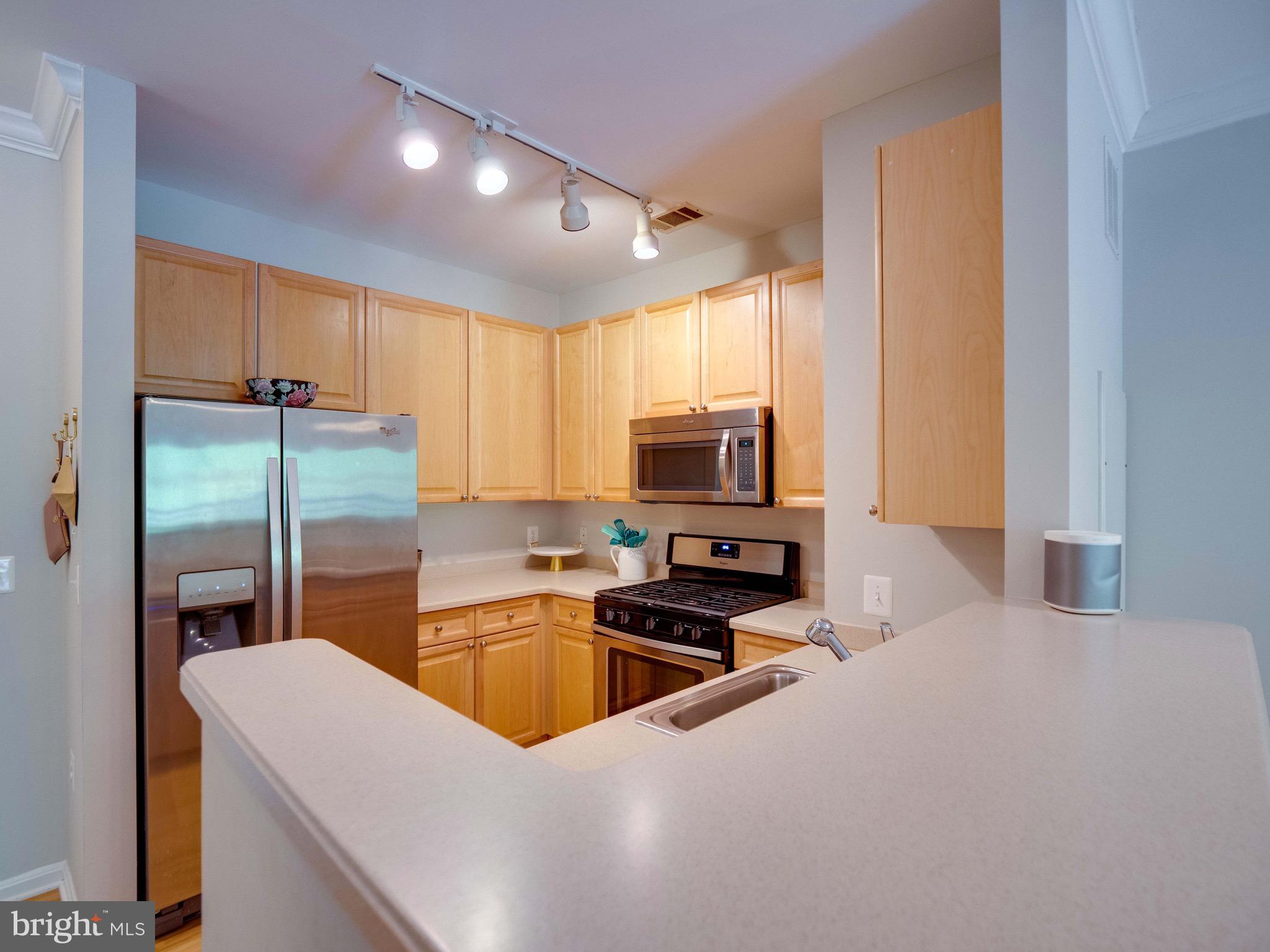 9480 VIRGINIA CENTER BLVD #106