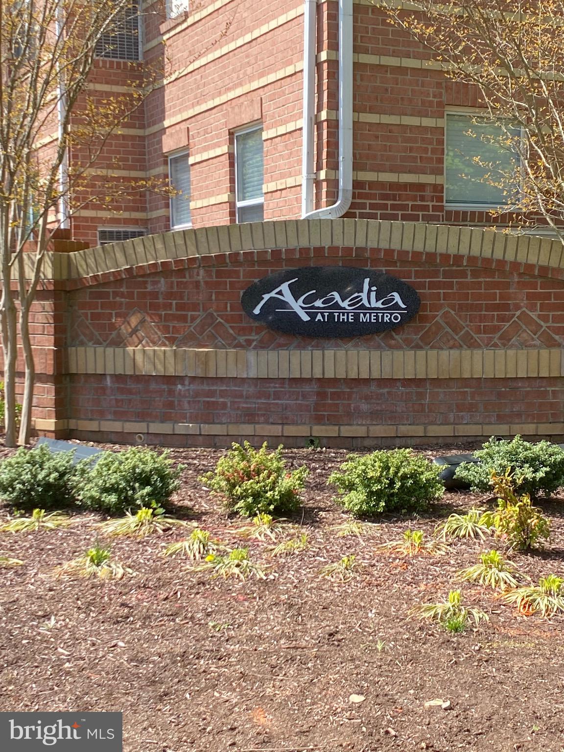 9480 VIRGINIA CENTER BLVD #106