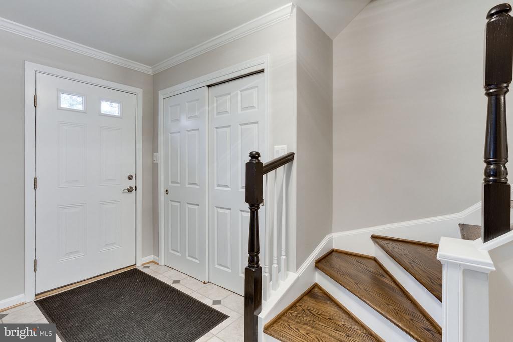 2313 MCGREGOR CT