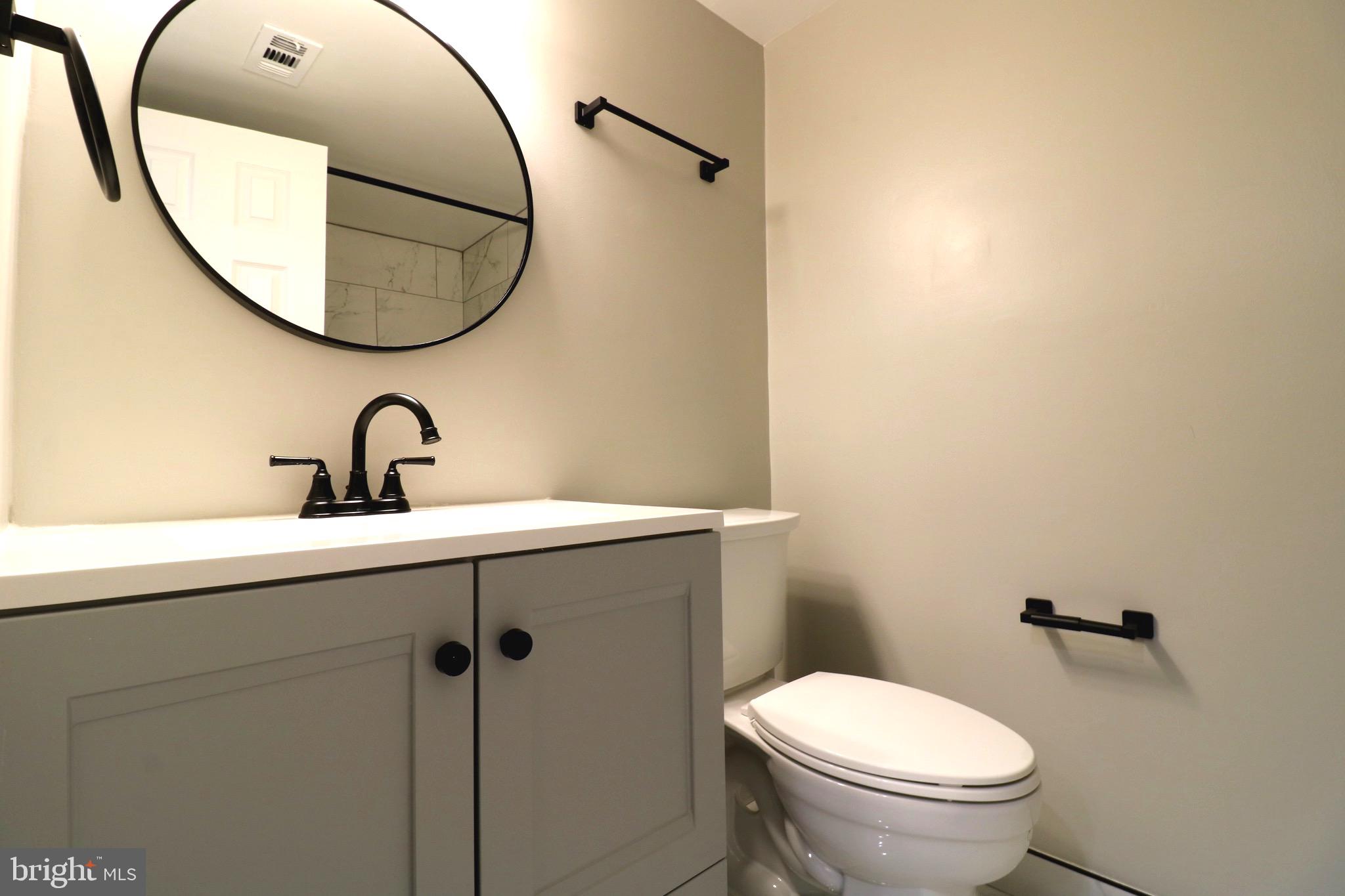 2249 CASTLE ROCK SQ #11C