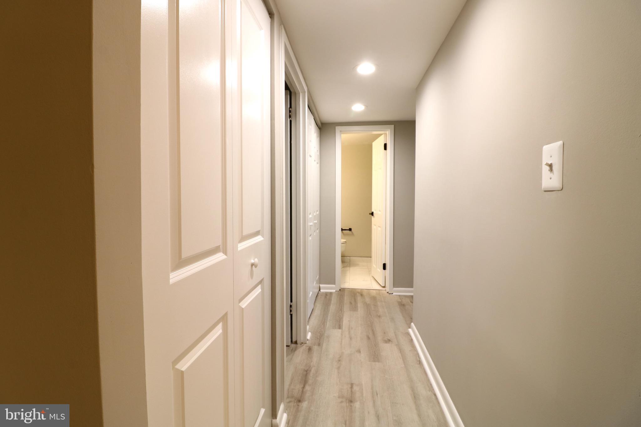 2249 CASTLE ROCK SQ #11C