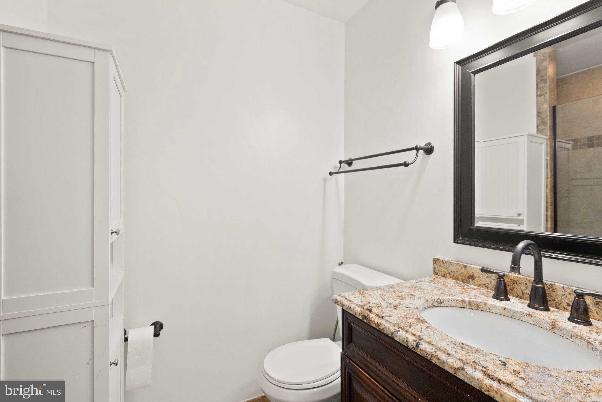 6024 Crown Royal Cir