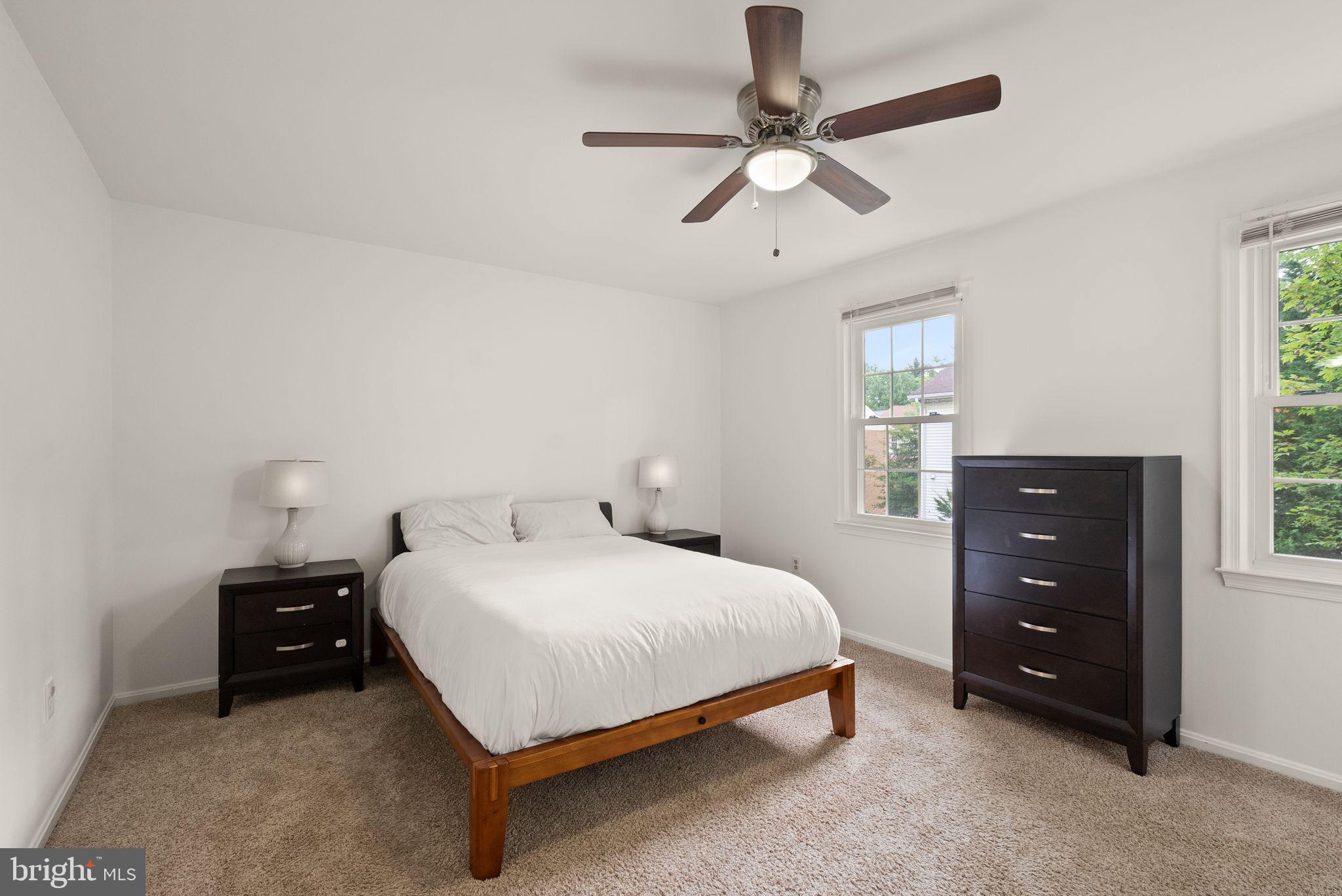 6024 Crown Royal Cir