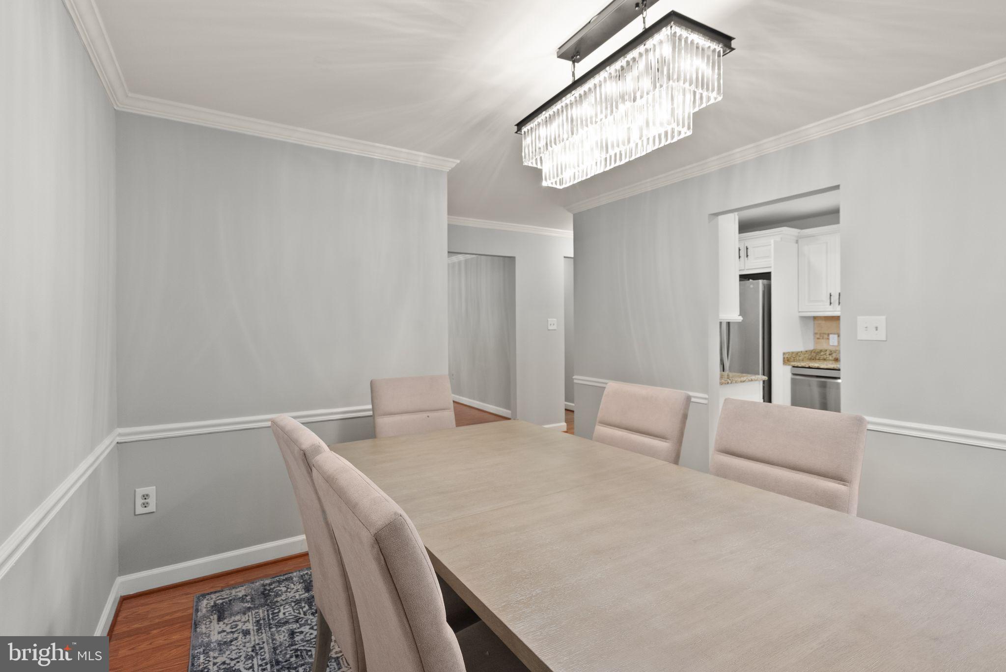 6024 Crown Royal Cir