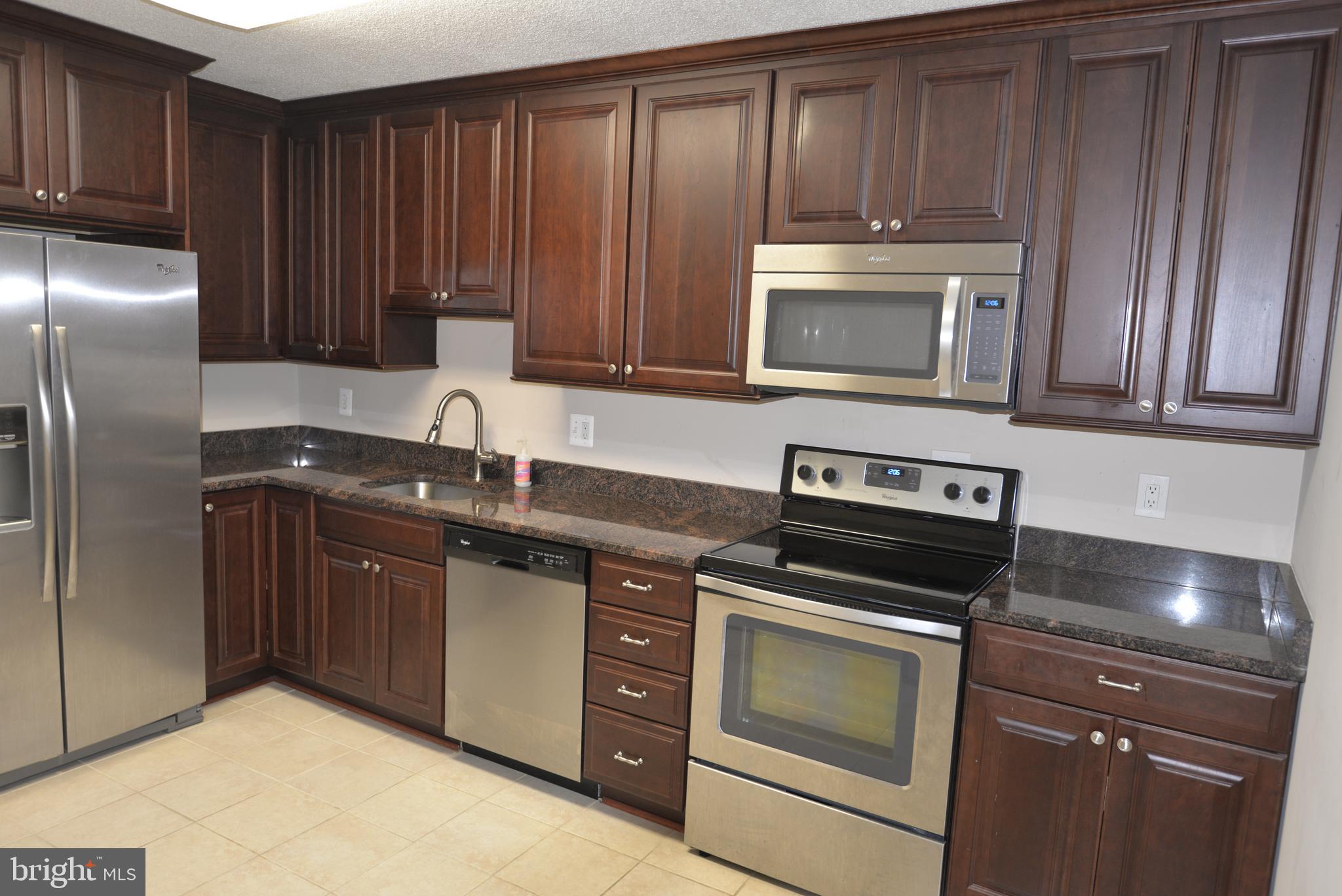 8360 GREENSBORO #117