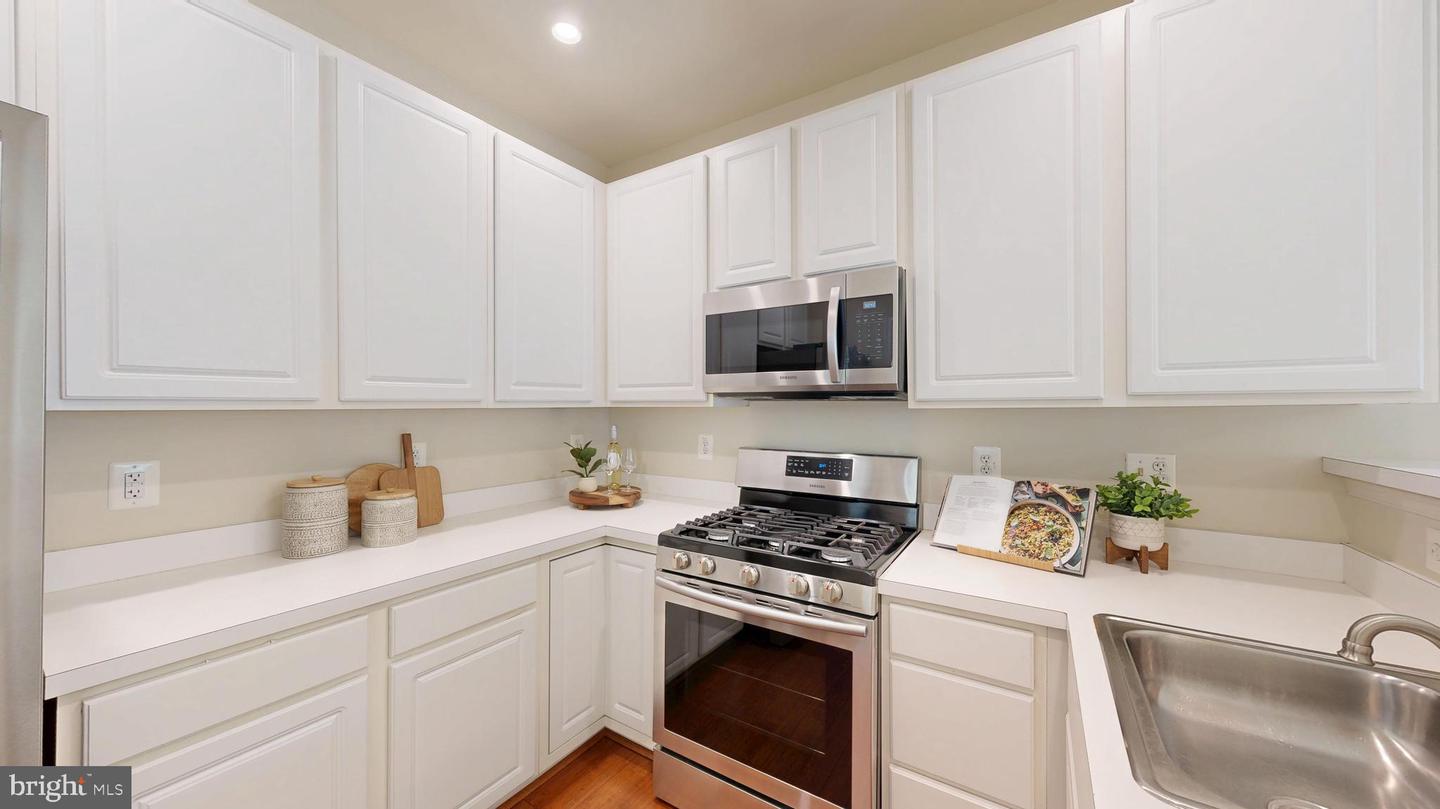 11337 Westbrook Mill Lane #201