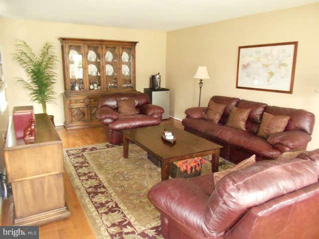 13124 POINT PLEASANT DR