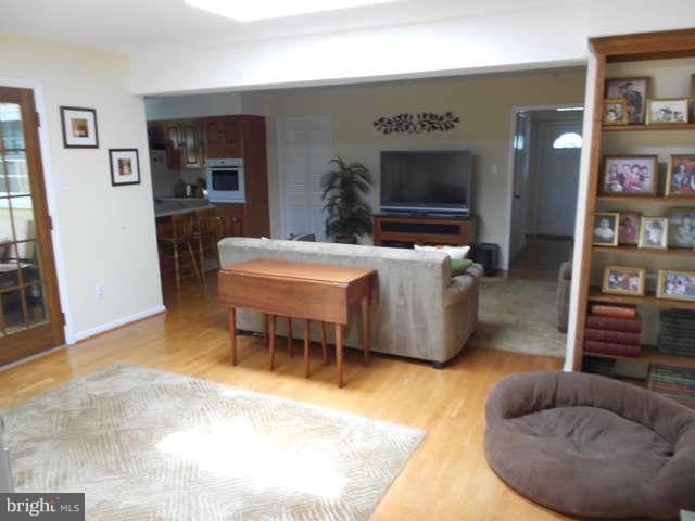 13124 POINT PLEASANT DR