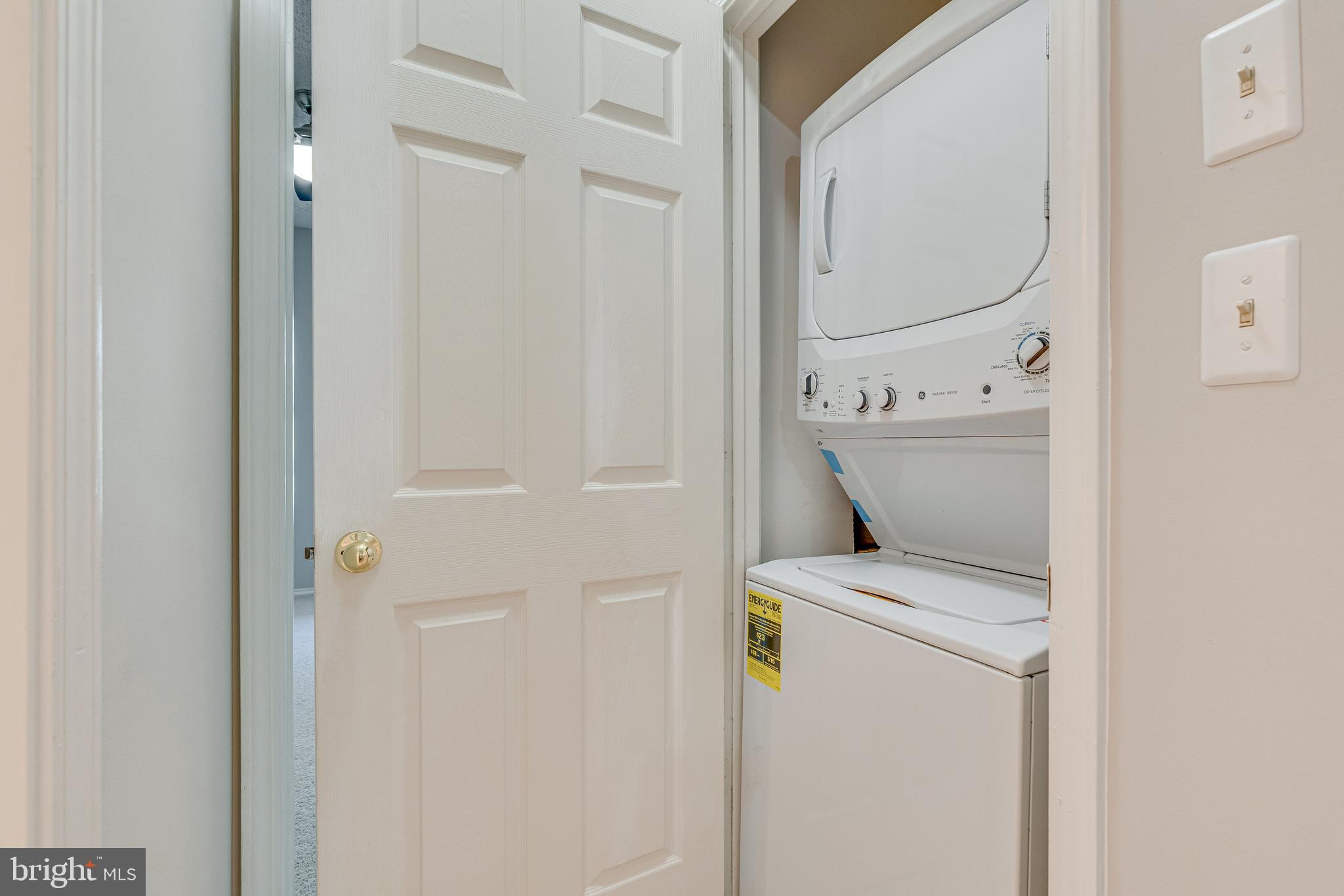 4405 Fair Stone Dr #201