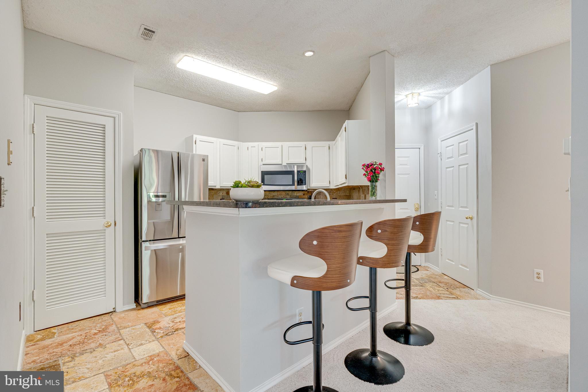 4405 Fair Stone Dr #201