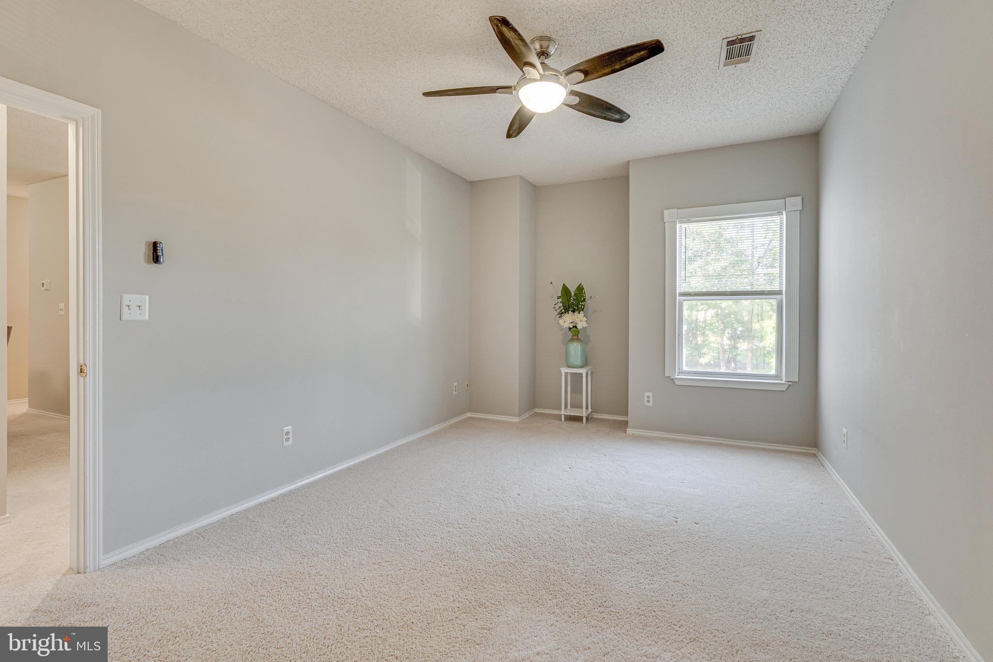 4405 Fair Stone Dr #201