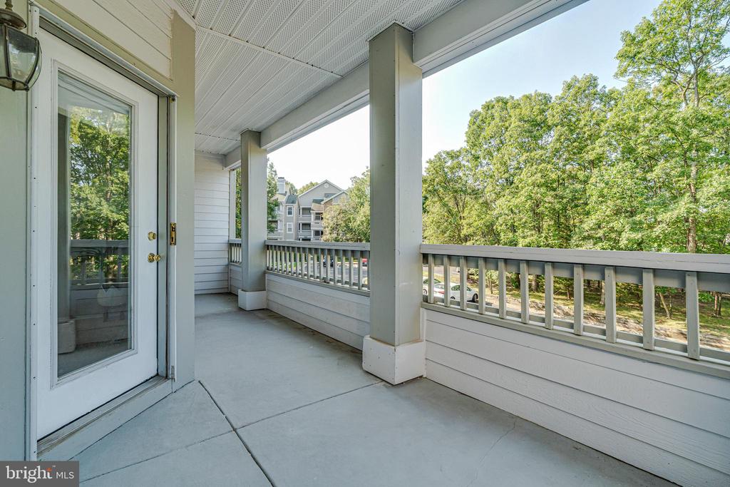 4405 Fair Stone Dr #201