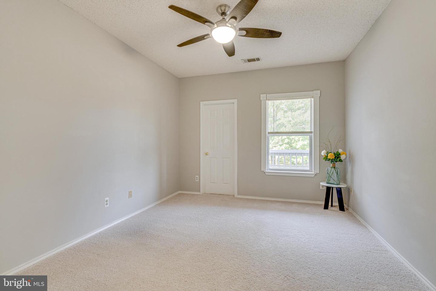 4405 Fair Stone Dr #201
